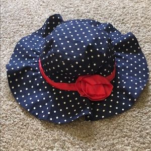 Girls sun hat, size medium.